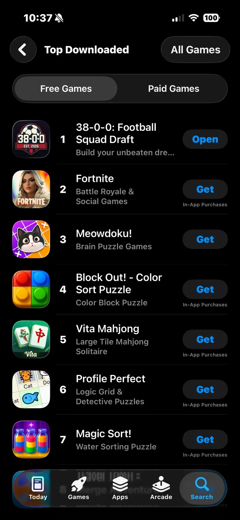 App Store Top Downloaded free games chart with 38-0-0 at number one and Fortnite at number two